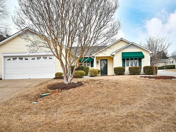 2 Stone Meadow Rd, Greenville, SC 29615