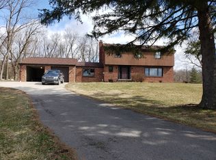 102 Elfwood Dr, Mcmurray, PA 15317