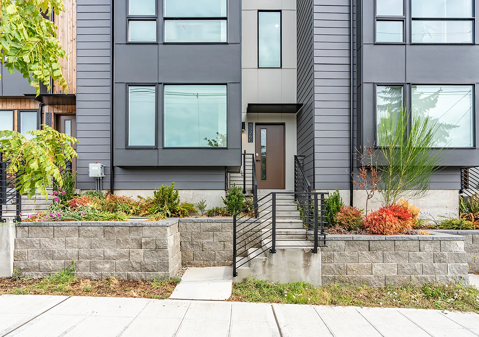 Cozy Seattle Townhome — Photo 2