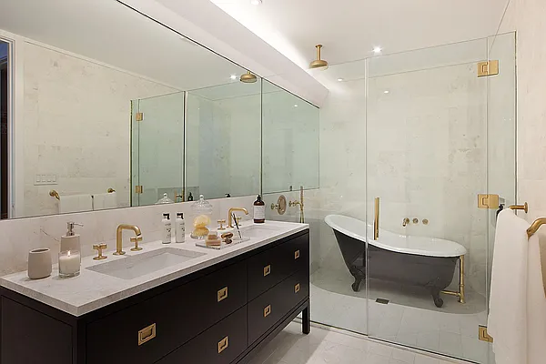 Sold by CORE | media 6