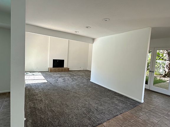 5th image of 4404 Yorkfield Ct