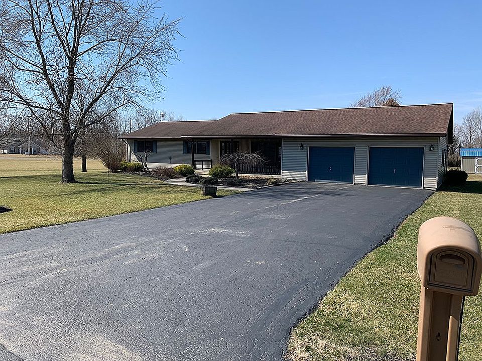 1st image of 1415 Michigan Dr
