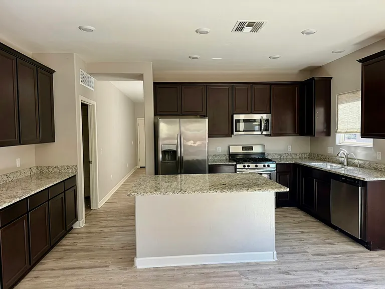 11759 W Fayes Glen Dr — Photo 16
