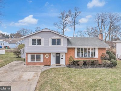 122 Leeds Rd, Mount Laurel, NJ, 08054