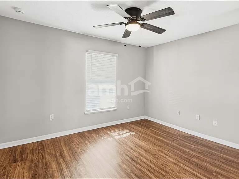 153 Timbercreek Pines Cir — Photo 16