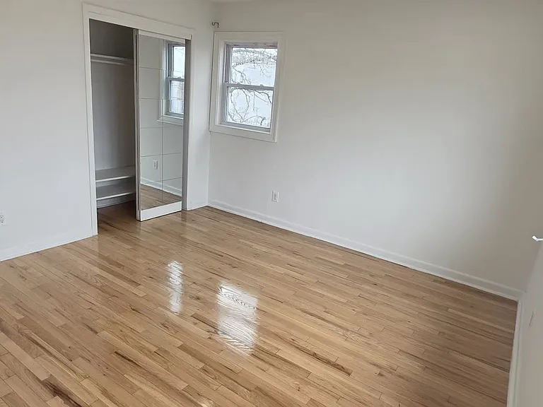 5200 Meadowview Ave #2 — Photo 30