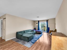 99 Teaneck Rd, Ridgefield Park, NJ