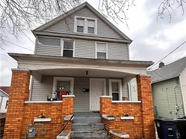 247 Cross St, Akron, OH 44311