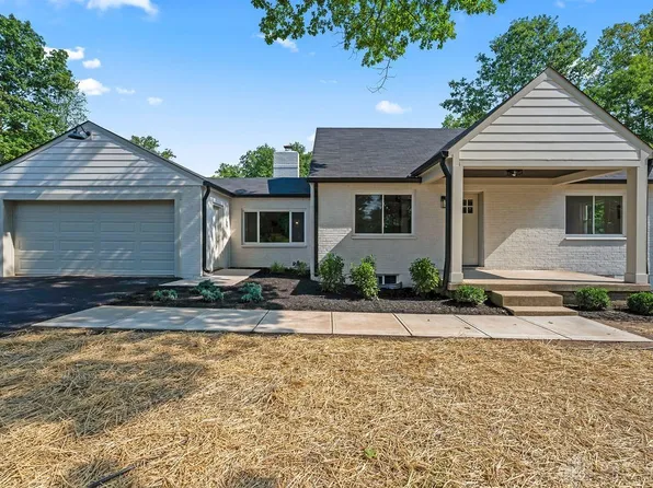 724 E Pekin Rd, Lebanon, OH 45036