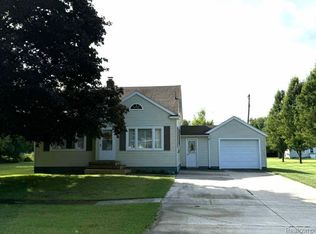 165 Washington St, Port Austin, MI 48467