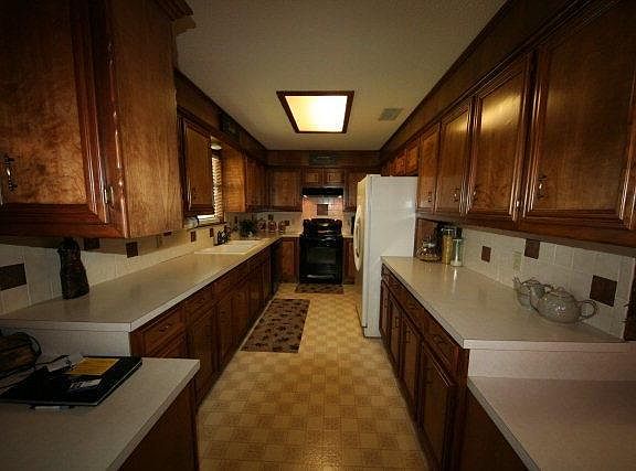 4th image of 1316 E Ward St
