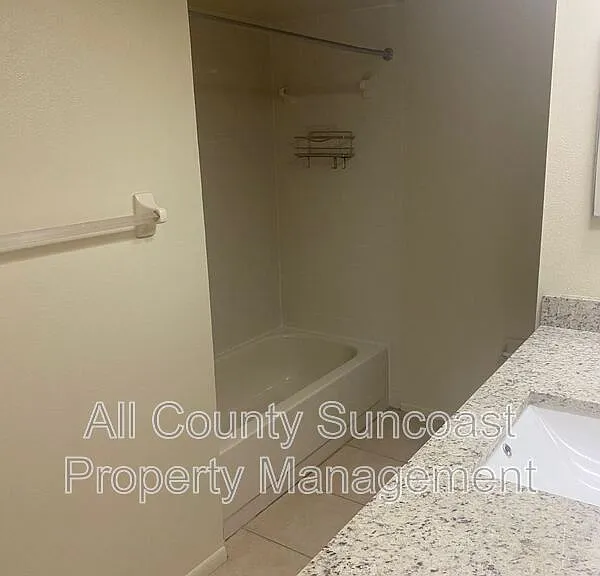 2636 Orangewood Ct — Photo 10