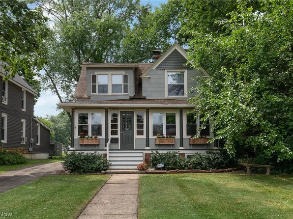 37818 2nd St, Willoughby, OH 44094