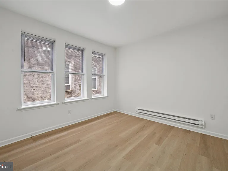 5431 Walnut St #1 — Photo 5