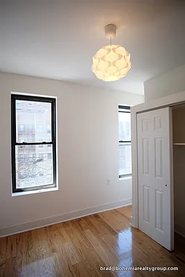 Rented by Bohemia Realty Group | media 8