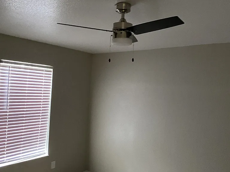 Tidwell Park Apartments — Photo 2