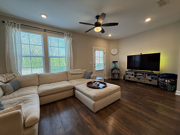 3rd image of 2248 Belle Creek Way
