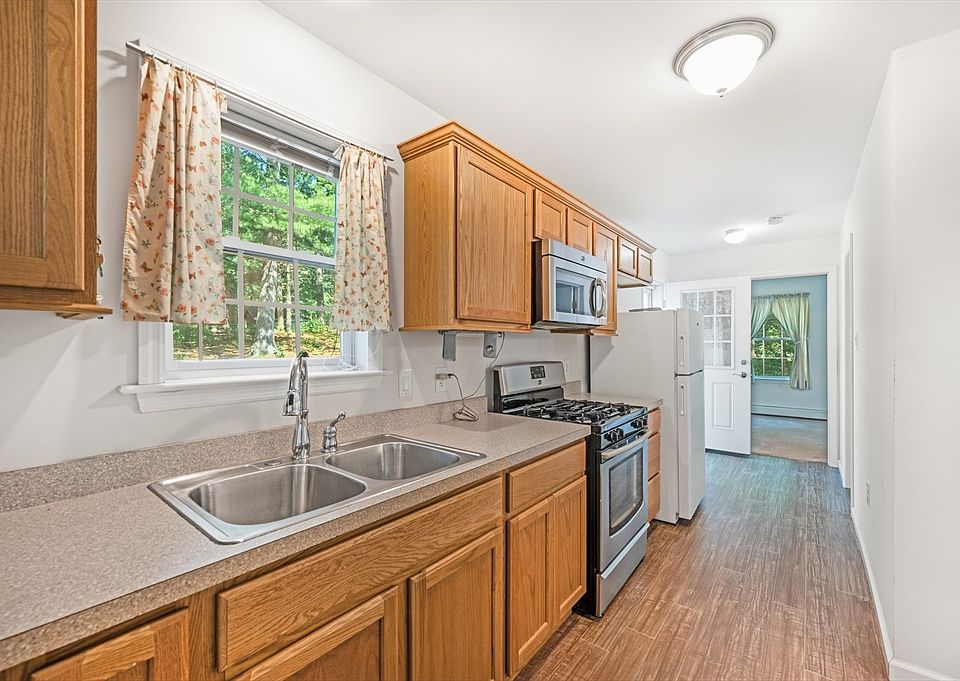 1st image of 213 Glen Echo Blvd