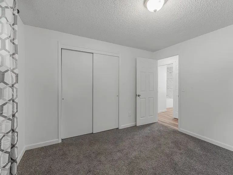 924 W Emma Ave #A — Photo 11