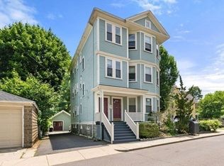10 Plainfield St #1, Boston, MA 02130