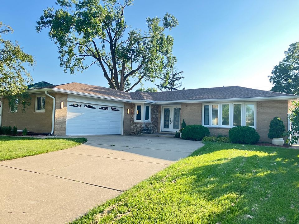 1st image of 8736 S 80th Ct