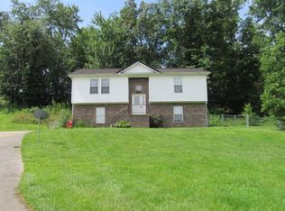 403 Briar Ct, Berea, KY 40403