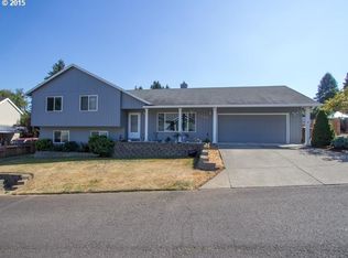 7300 SE Tracy Suzanne Ct, Milwaukie, OR 97267