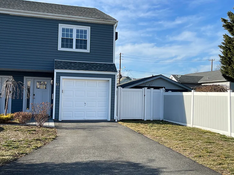 52 Reilly Ct #1 — Photo 1