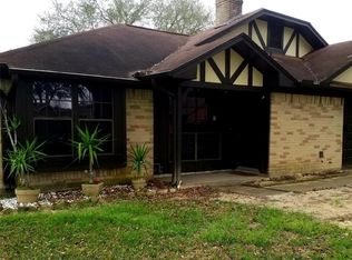 3313 Park Shadow Ln, Deer Park, TX 77536