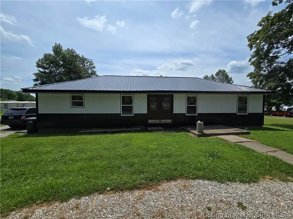 430 W Park Street, Pekin, IN 47165