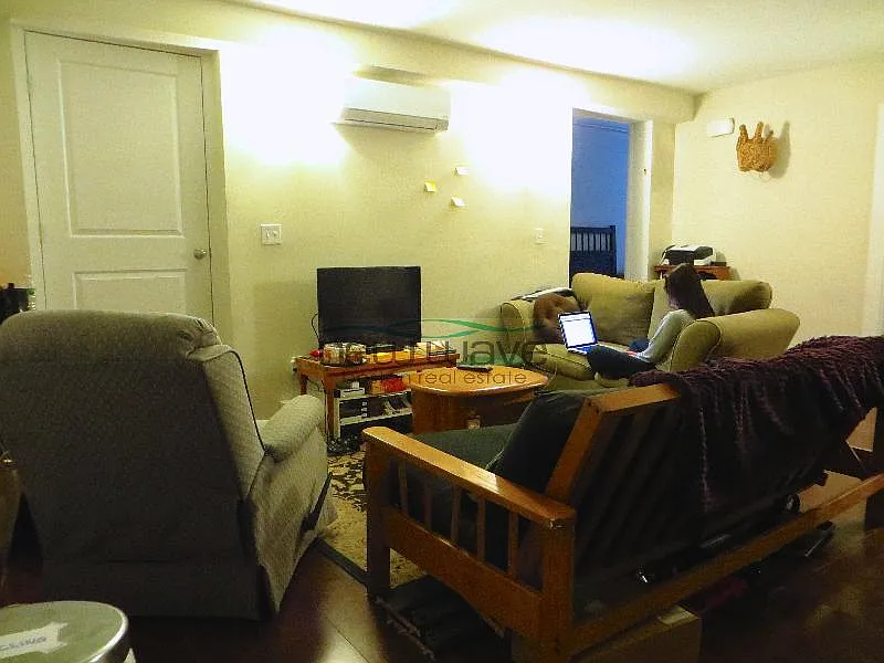3 bed, 1.5 bath, 1000 sqft, $5,100 — Photo 3