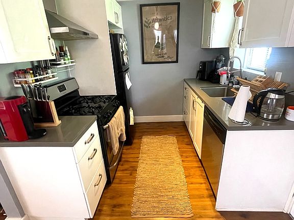 3rd image of 1121 N Coronado St #1/2