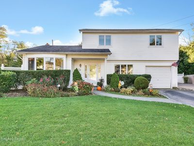 16 Deusenberg Dr, East Norwich, NY, 11732