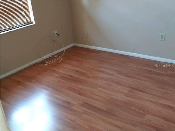 4th image of 6418 Montana Ave #6418