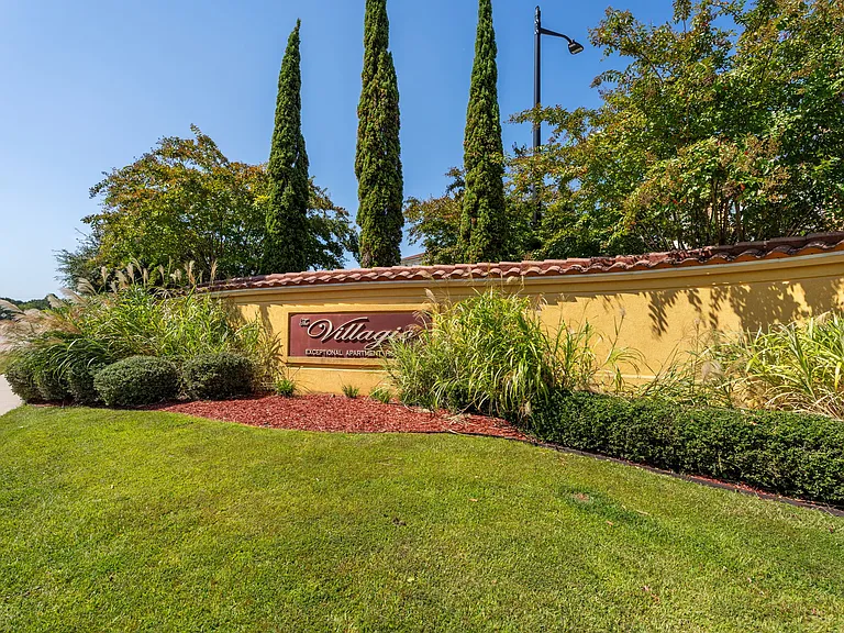 The Villagio — Photo 21