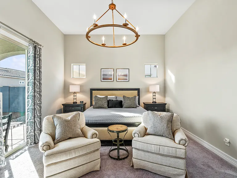 4061 S Emerald Dr — Photo 33