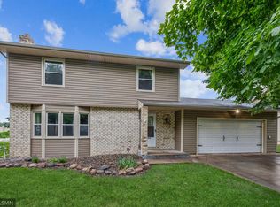 7216 Vinewood Ln N, Maple Grove, MN 55311