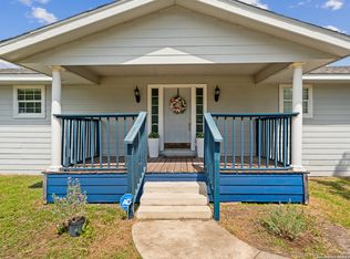 228 County Road 5716, Natalia, TX 78059