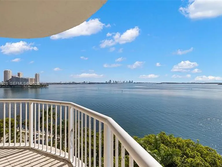1420 Brickell Bay Dr #CU-1001A — Photo 35