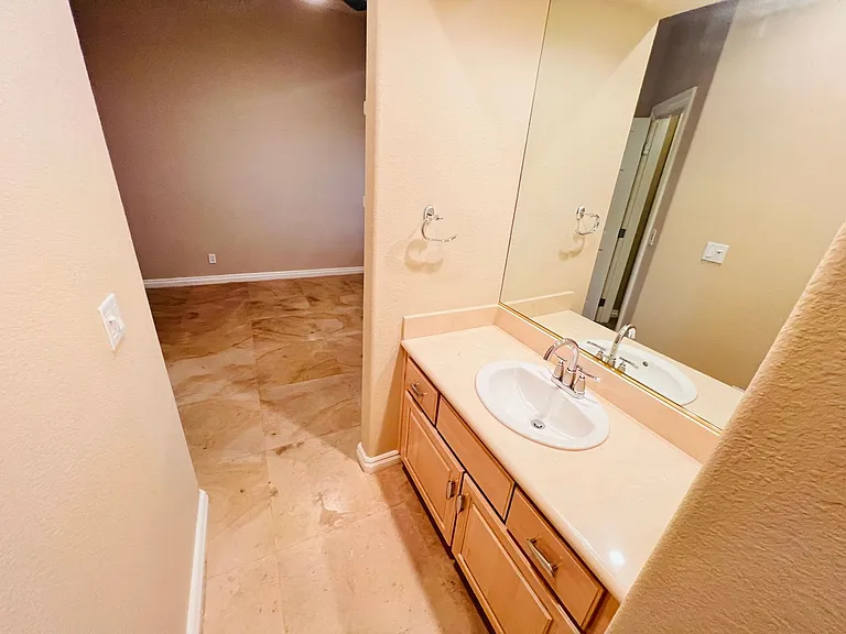 7408 Silver Palm Ave — Photo 41