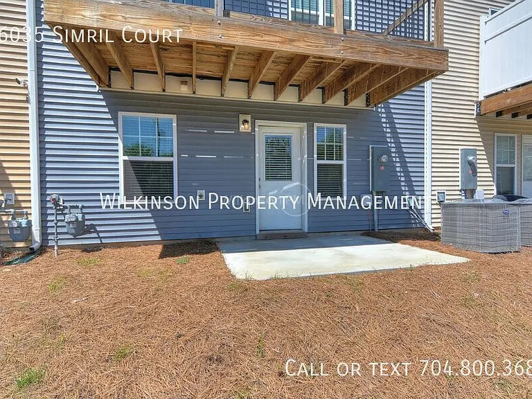 16035 Simril Ct — Photo 35