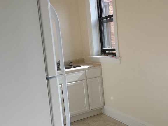 2nd image of 33-54 28th St #1C