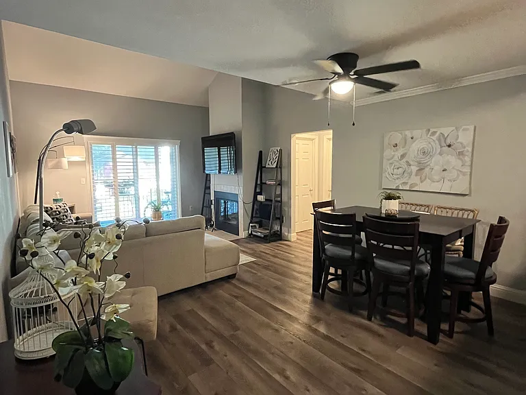 2401 Eilers Ln #1106 — Photo 1