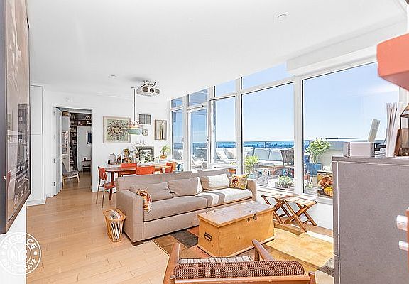 5th image of 22 N 6th St Penthouse 1F