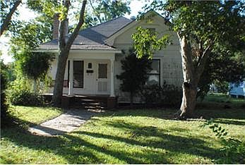 1st image of 1220 6th St