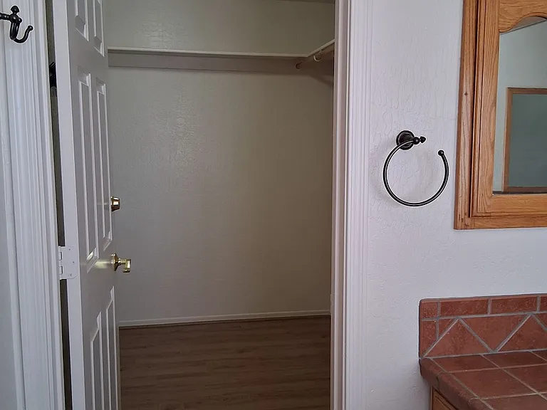 3882 W 27th Ln — Photo 24