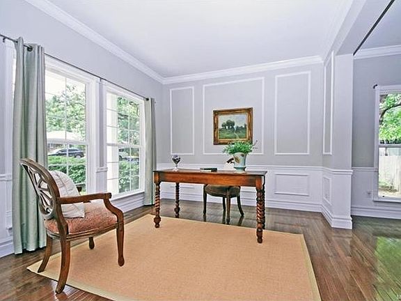 5th image of 514 Gray Ave