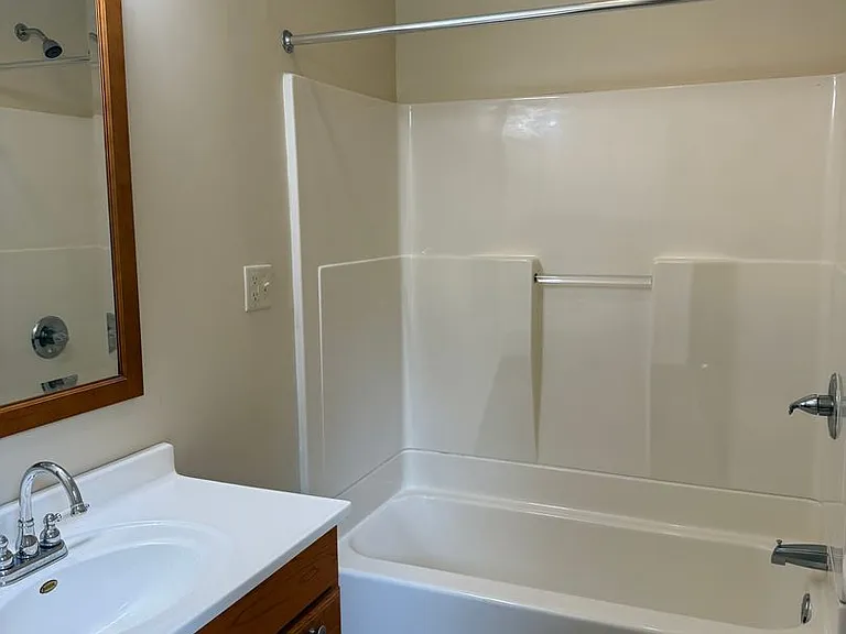 23216 Bergen Rd — Photo 12