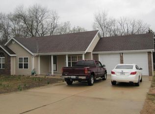 198 Groton St, Hollister, MO 65672