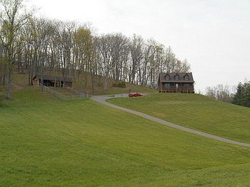 2nd image of 1117 Lake Katherine Rd